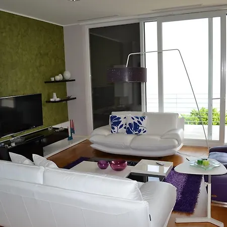 Superb Lake View Villa Shkodër